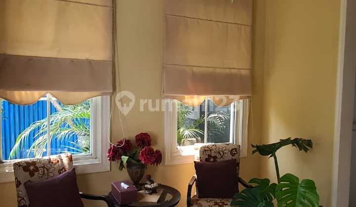 Rumah 2 Lantai Lokasi Strategis Dalam Cluster di Alam Sutera