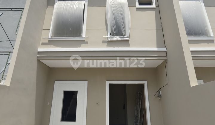 Dijual Rumah Baru Siap Huni di Gunung Anyar Tambak, Dekat Alana Regency, Waru, Juanda, Rungkut, Pondok Tjandra (Candra), Merr, Wiguna Dijual Rumah Baru Siap Huni di Gunung Anyar Tambak, Dekat Alana Regency, Waru, Juanda, Rungkut, Pondok Tjandra (Candra), Merr, Wiguna