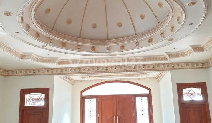 Disewakan Rumah Besar & Mewah - Babatan Pilang - Lokasi Favorit Barat Surabaya