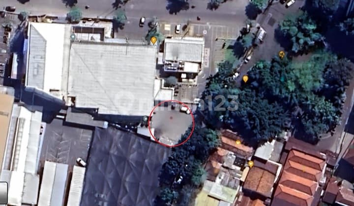 For Rent: Strategic Land on Jl. Basuki Rahmat, Basha Market, Central Surabaya, Next to KFC, McDonald's, Pizza Hut, Burger King, Holywings.