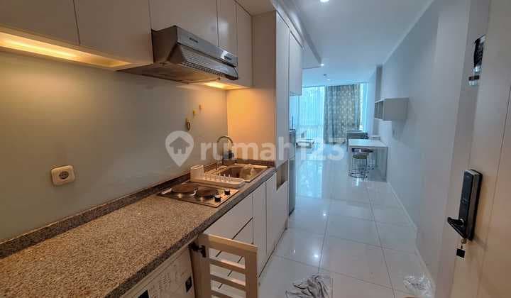 Disewakan Apartemen Full Furnish Siap Huni di Ciputra World Tower Via, Mayjend Sungkono, Hr Muhammad, Dukuh Pakis, Surabaya Barat