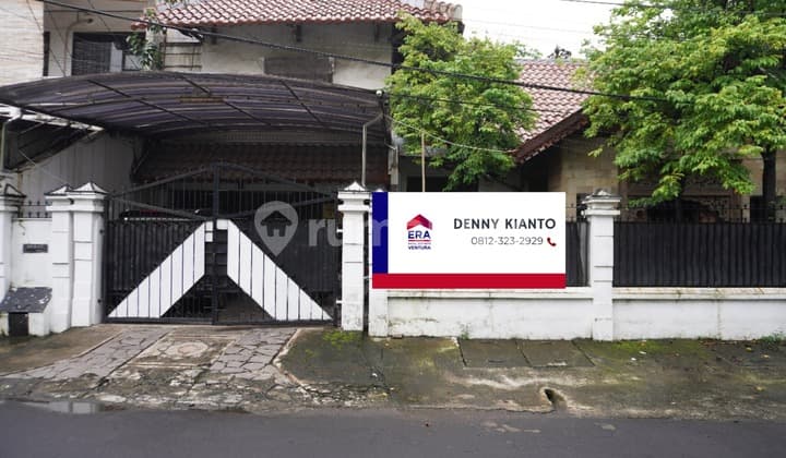 Dijual Rumah Lokasi Stategis di Rungkut Asriocok untuk Rumah Tinggal atau Kantor