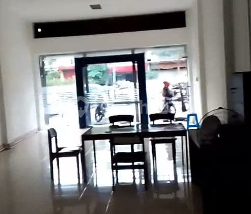 Disewakan Cepat Ruko di Pusat Kota Surabaya Kedungdoro, Dekat Embong Malang, Genteng,Bubutan