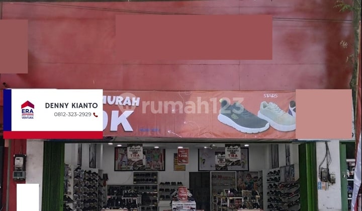 Dijual Bangunan Toko 2 Lantai posisi 0 jalan raya di kota Bondowoso dekat dengan Terminal Bondowoso, Pasar Induk Bondowoso, Stasiun Bondowoso, Alun-alun Bondowoso, Jalan Veteran, Jalan Imam Bonjol, Jalan K.H Wachid Hasyim Dijual Bangunan Toko 2 Lantai posisi 0 jalan raya di kota Bondowoso dekat dengan Terminal Bondowoso, Pasar Induk Bondowoso, Stasiun Bondowoso, Alun-alun Bondowoso, Jalan Veteran, Jalan Imam Bonjol, Jalan K.H Wachid Hasyim
