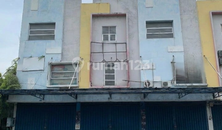 Rare 3 Ruko Jejer Strategis 3 Lantai di Greges Kalianak Asemrowo Dekat Margomulyo