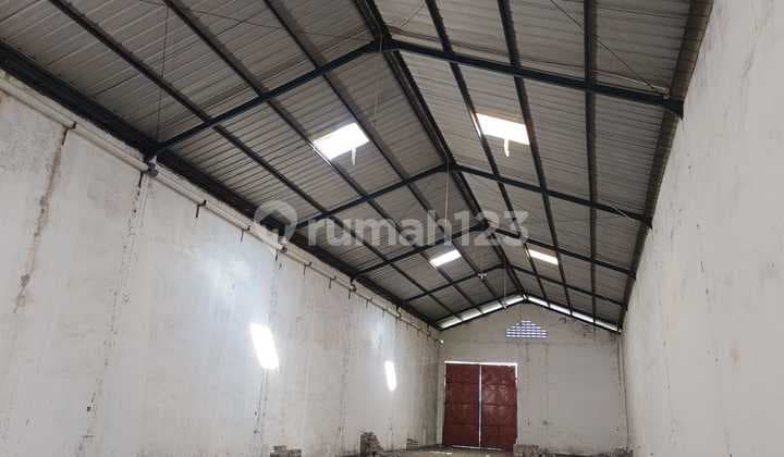 Disewakan Gudang Siap Pakai di Margomulyo Permai, Dekat Surimulia, Osowilangun, Surabaya