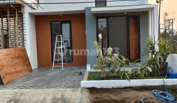 House for sale in Malang, Singosari Special Economic Zone area.