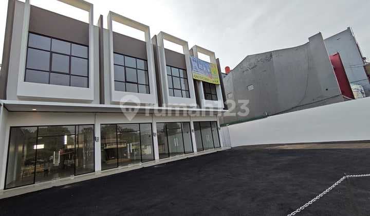 Modern Shophouse Ready to Occupancy Suitable for Business/Office Strategic Location