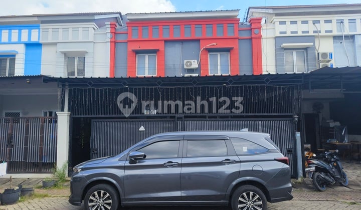 Disewakan Rumah Taman Surya Dekat Sekolahan Siap Huni