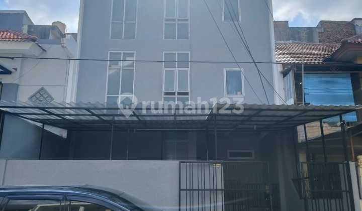 Jual Rumah Kosan Taman Palem Lestari Dekat Mall Sedayu dan Perkantoran