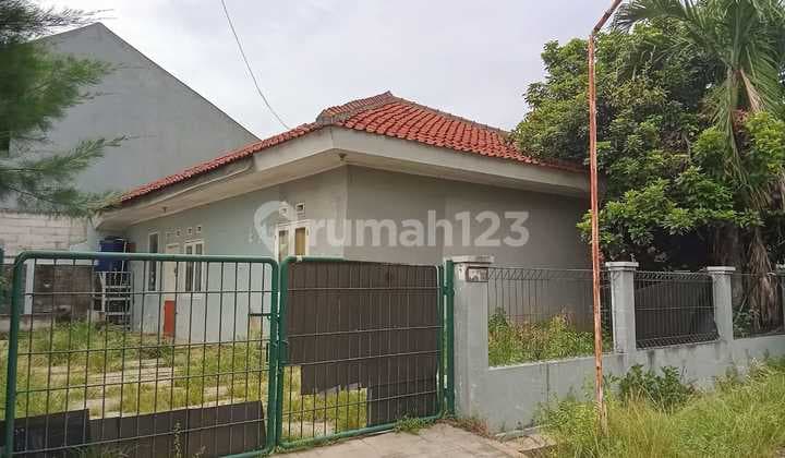 Rumah Hitung Tanah Dalam Komplek Cinere Selangkah ke Living Plaza