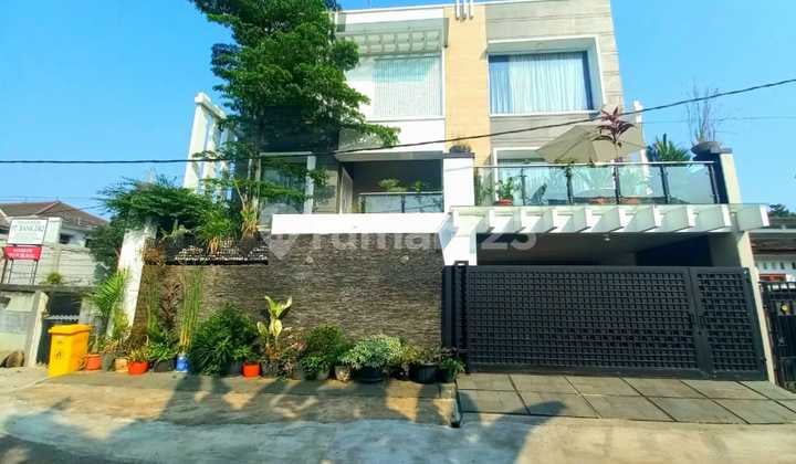 Rumah Mewah With Pool Dalam Komplek Billymoon Selangkah Ke Toll Becakayu