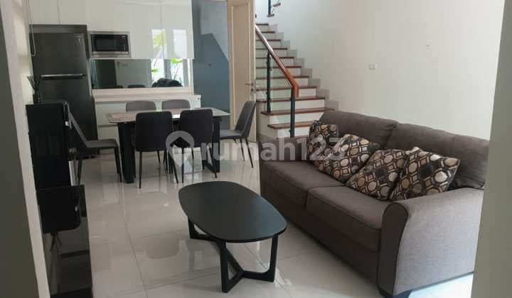 Rumah Sewa Full Furnished Dalam Komplek Dekat MRT Cipete dan Sekolah Francis
