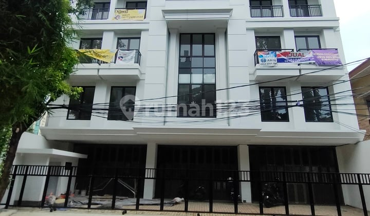 New Affordable Shop House for Sale in Guntur, Setiabudi, South Jakarta