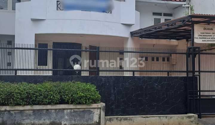 RUMAH DIJUAL DI WIJAYA PETOGOGAN JAKARTA SELATAN SEMI FURNISHED