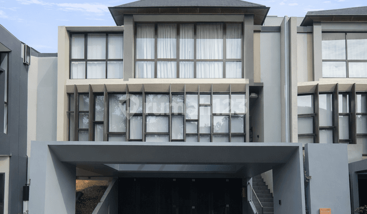 Rumah Dijual Murah di Serenia Hills Cluster Zenith Lebak Bulus Dekat MRT
