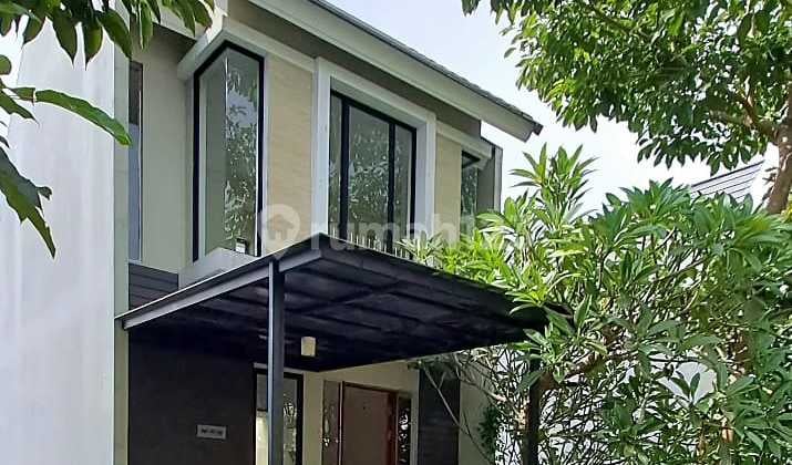 Disewakan Rumah Siap Huni di Northwest - Lokasi Strategis dan Nyaman