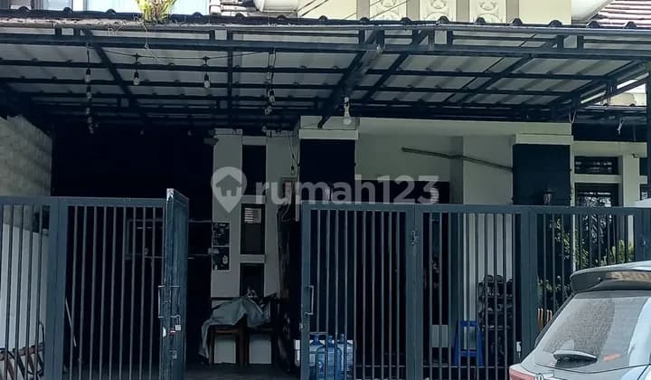 Rumah Siap Huni di Cluster Aralia - Harapan Indah Bekasi