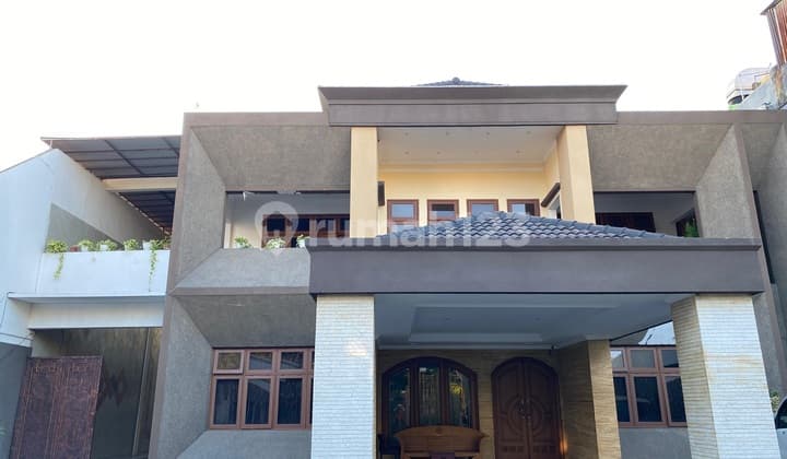 Rumah di Jl. Raya Darmo Permai, Surabaya DT