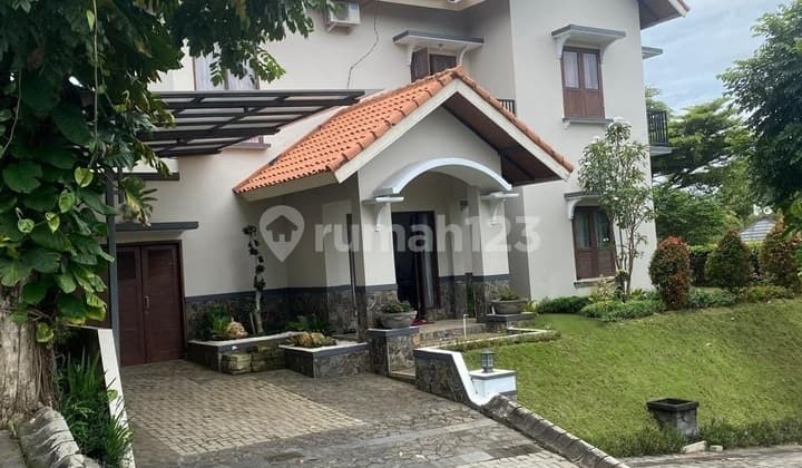 Dijual Rumah di Green Hill Batu, Malang (Dt)