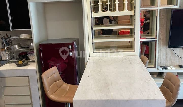 Dijual Apartemen Puncak Bukit Golf 2 BR Furnished Bagus