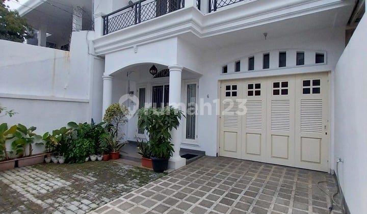 Rumah Terawat Siap Huni Lay Out Dan Sirkulasi Udara Bagus