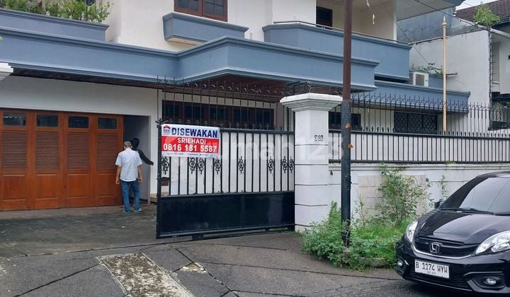 Disewakan Di Permata Hijau Rumah Dalam Kompleks , Jalan Lebar.