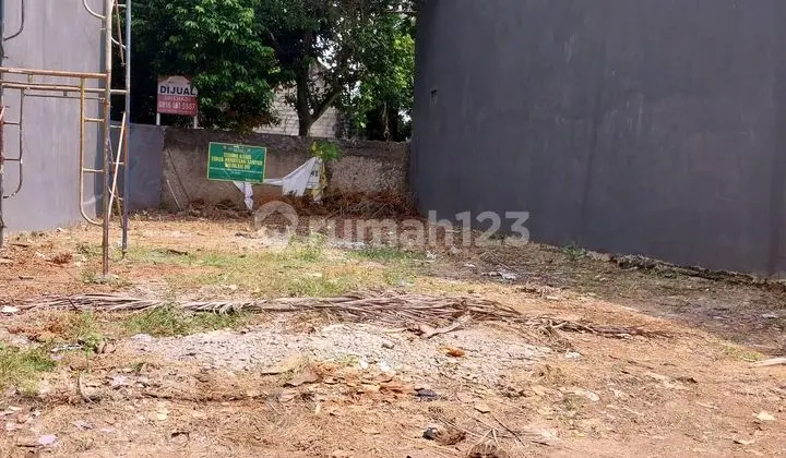 Ready-to-Build Land Plot, 7M Wide, Elevated Position