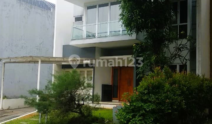 Rumah siap huni 2 lantai di cluster Onyx Alam Sutera Serpong