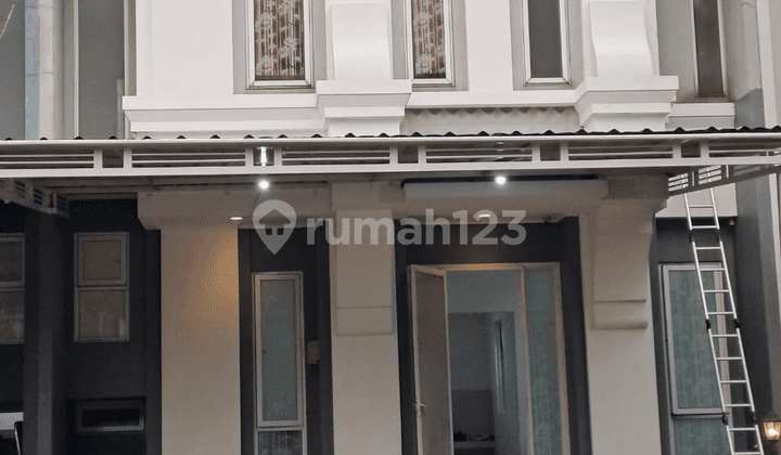 Dijual Rumah Vivacia Eminent Siap Huni di BSD Tangerang