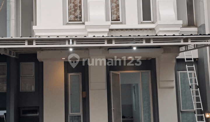 Dijual Rumah Vivacia Eminent Siap Huni di BSD Tangerang