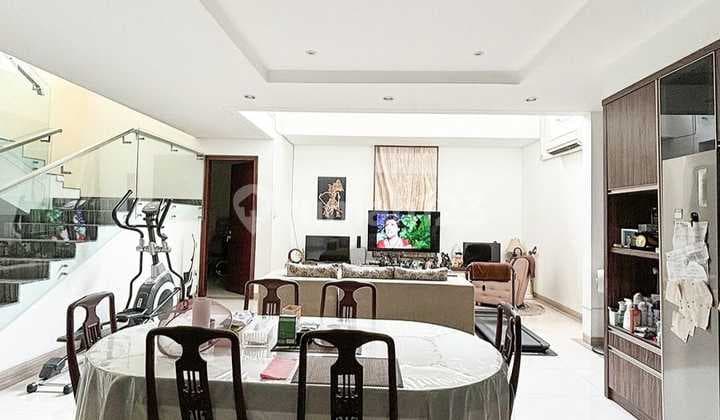 House in Permata Hijau. South Jakarta.