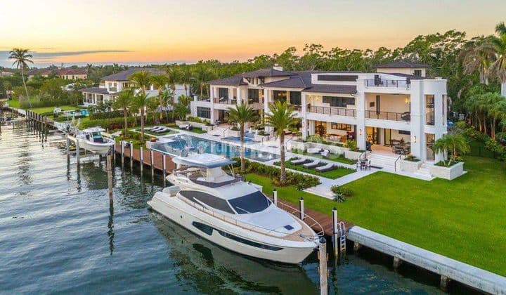 Kavling Pantai Mutiara PIK2 Best Location
Bisa Cicil, Unit sangat terbatas