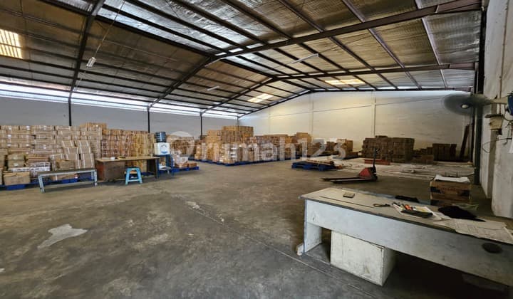 Gudang Di Peternakan Kapuk Siap Pakai