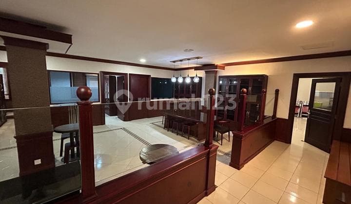 For Sale Latumenten 7-Storey Building Ready to Use