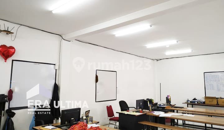 Ruko Siap Pakai Cocok Untuk Kantor di Soekarno Hatta