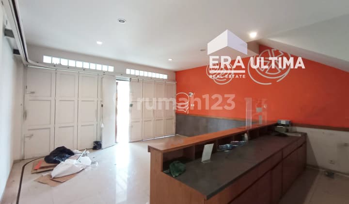 Ruko Main Road di Batununggal Indah Strategis