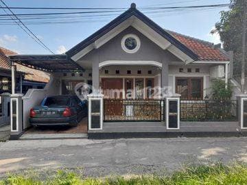 Dijual Rumah Bagus SHM di Cijaura, Bandung