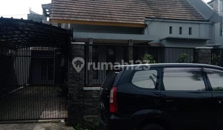 Rumah Butuh Minim Renovasi Unfurnished SHM Sariwangi, Bandung