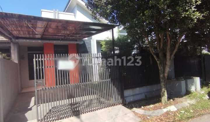 Rumah Bagus Unfurnished SHM Bumi Sariwangi, Bandung