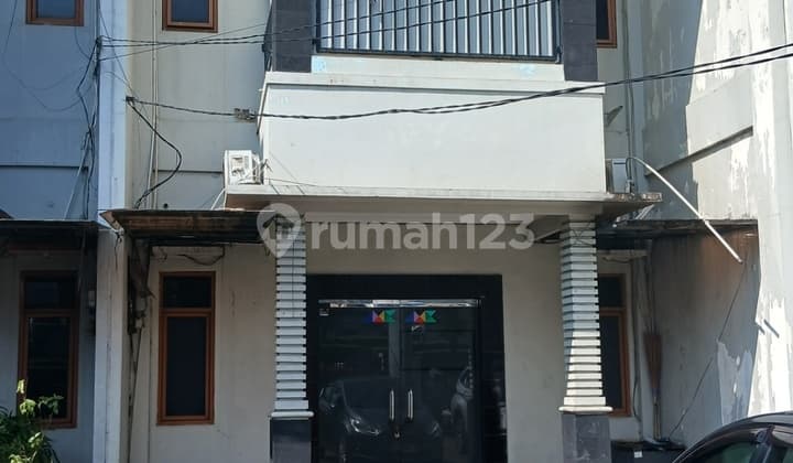 STRATEGIC SHOPHOUSE ON TB SIMATUPANG MAIN ROAD - SOUTH JAKARTA NEXT TO BRI BANK