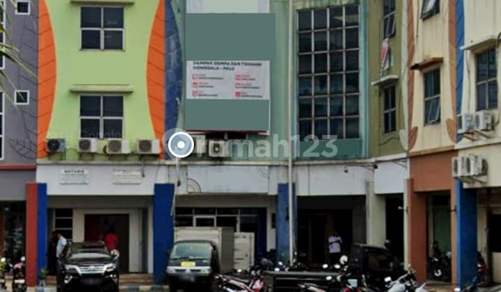 3-story shophouse in East Bekasi Kalimalang near toll road