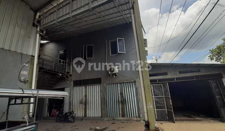 Gudang Lokasi Strategis 2 Tingkat di Dekat Harapan Indah, Bekasi