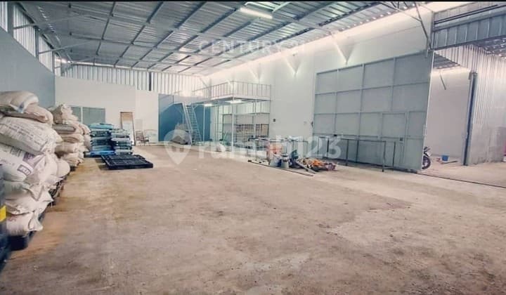 Gudang Disewakan Setia Asih Tarumajaya Bekasi Dekat Akses Utama