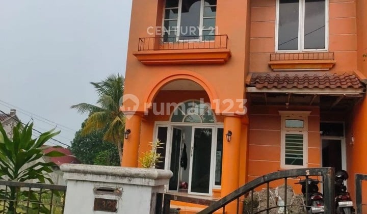 Jual Rumah Mewah 2 Lantai Tanah Luas 3 Kamar Di Telaga Kahuripan