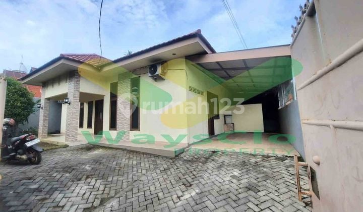 Disewakan Rumah Cantik Full Furnish Daerah Tuminting, Harga Sangat Murah