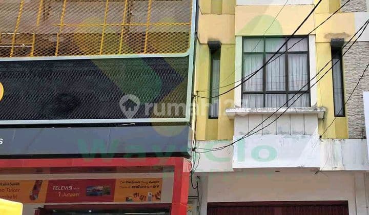 Disewakan Ruko Cantik dan Strategis Jl Piere Tendean, Harga Sangat Murah