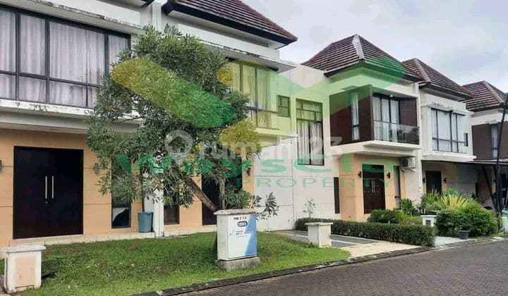 Dijual Cepat Rumah Cantik Dan Menarik Daerah Holland Village, Harga Sangat Murah