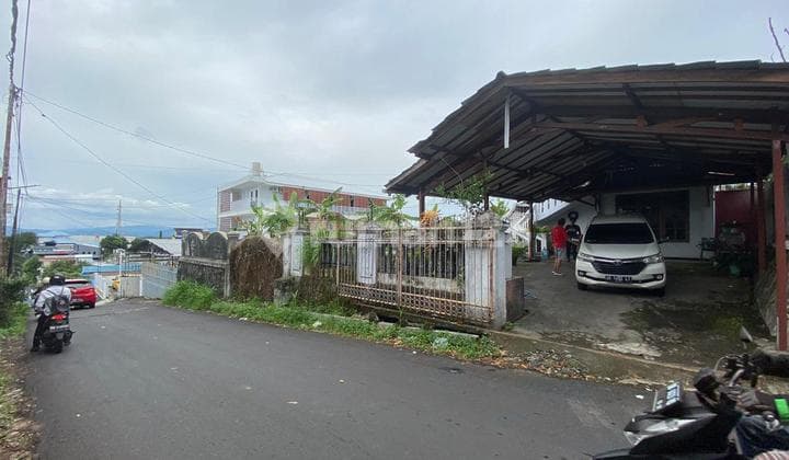 Dijual Cepat Rumah Cantik Daerah Wanea, Harga Sangat Murah