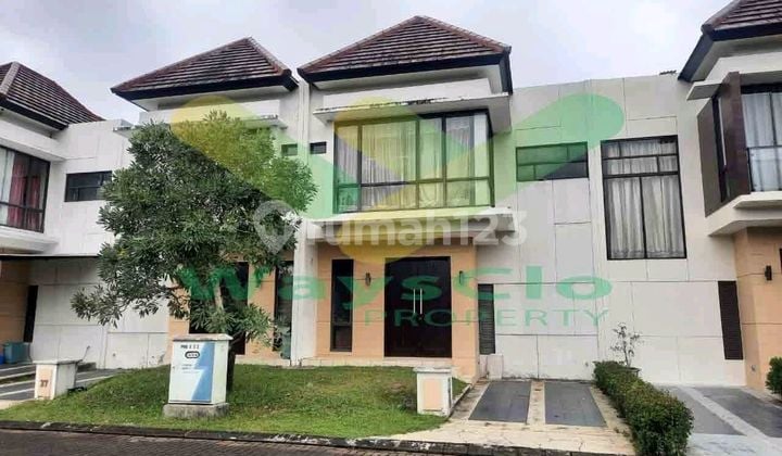 Dijual Cepat Rumah Cantik Dan Menarik Daerah Holland Village, Harga Paling Murah
